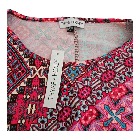 Thyme & Honey Basic Shift Patchwork Dress Size Small NWT - Picture 3 of 7